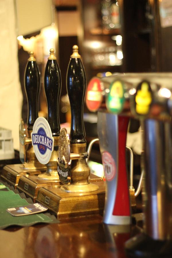 Royal Oak Hotel グレート・アイトン エクステリア 写真